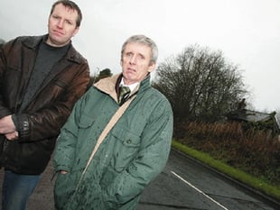 Plans to fight mast bid