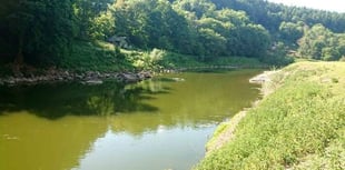 Powys farmers hit back at Wye algae allegations