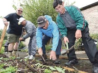 Gurkhas donate bench to peace garden