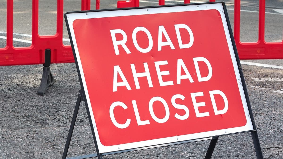 Powys road closed as emergency repairs continue breconradnor.co.uk