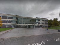  Vintage car thief admits to Rhayader doorstep robbery