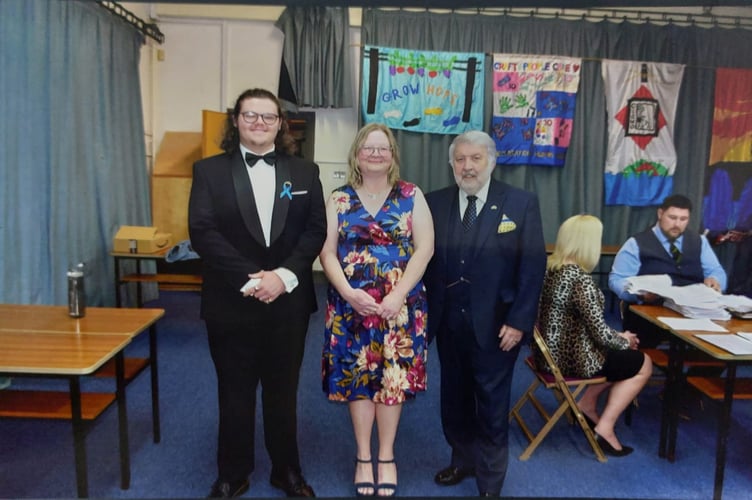 Cor Y Gyrlais male choir