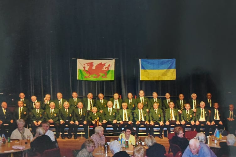 Cor Y Gyrlais male choir