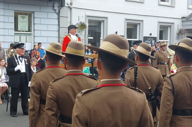 Mayor Meredith addresses the Gurkha soldiers