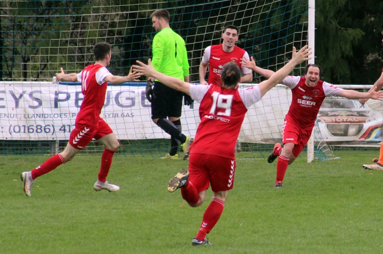Corries cup win 2022 celebrating the winning goal