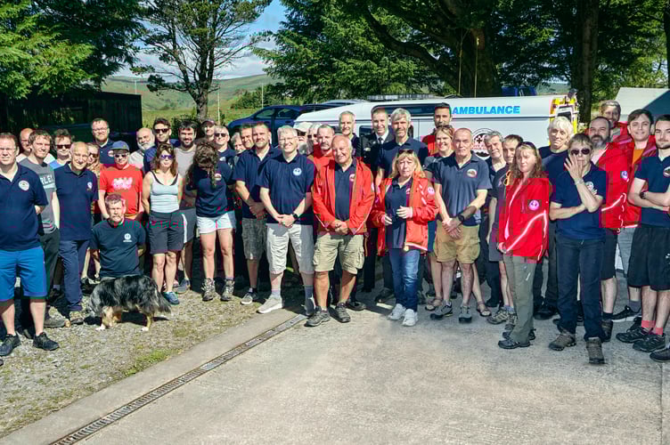 Cave Rescue Platinum medal holders plus other team members