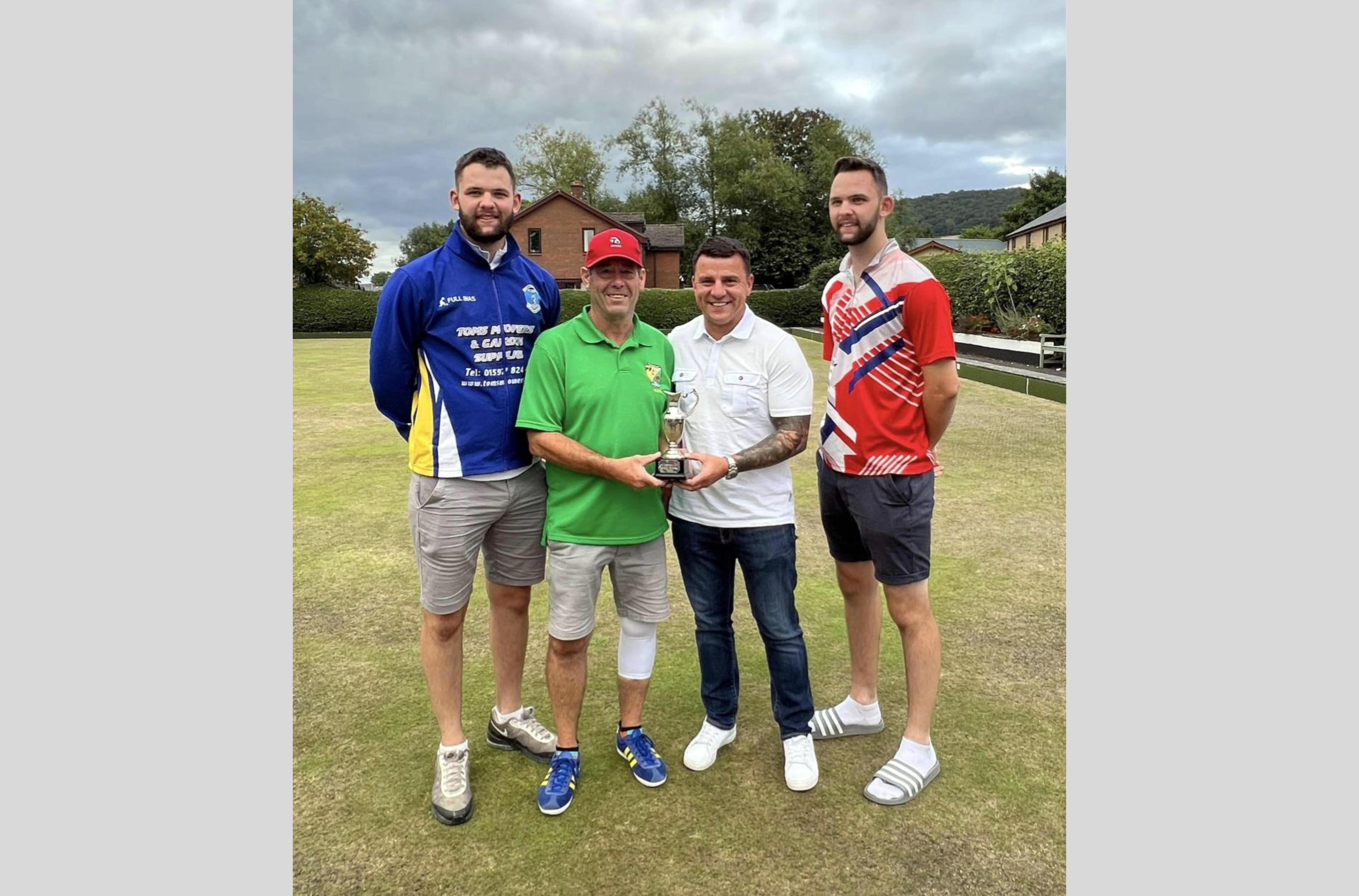 ‘The Wood Chuckers’ victorious at Talgarth bowls event