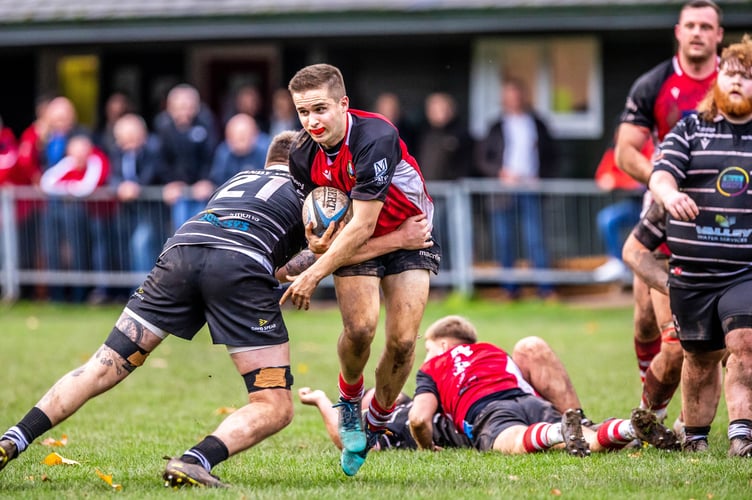Brecon vs Nelson
