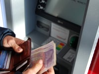Free-to-use cashpoint to be installed in Powys town amid bank closure
