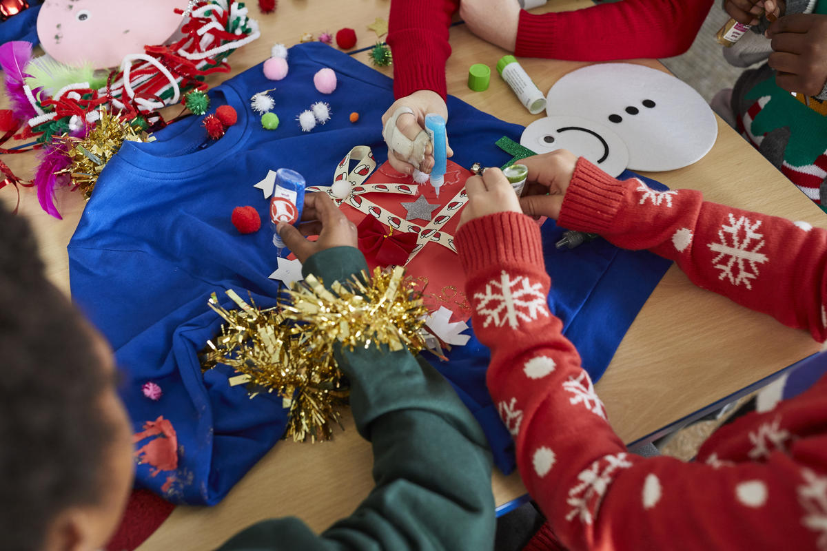 Smart christmas jumpers store