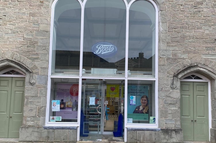 Boots Brecon