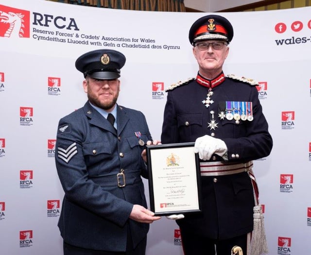 Sergeant Gareth Evans awarded Lord-Lieutenant’s Certificate of Merit