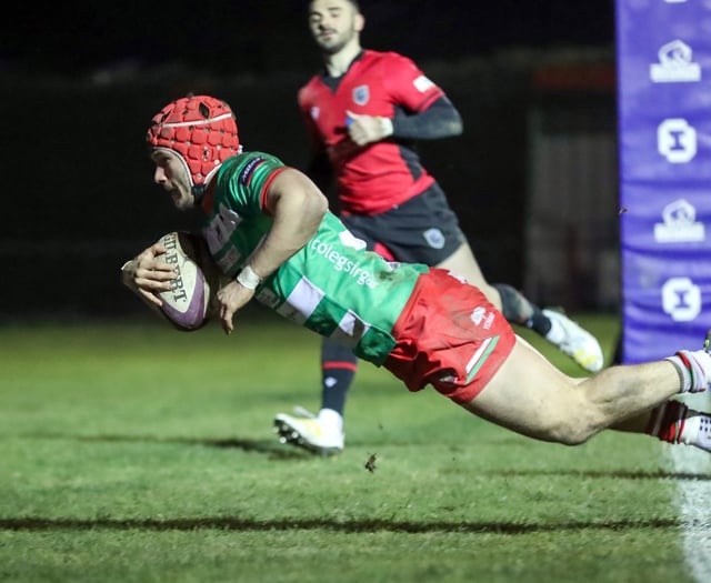 Drovers win crucial top of the table clash