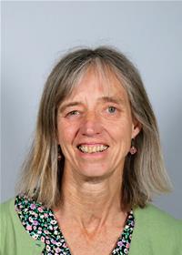 Cllr Lucy Roberts
