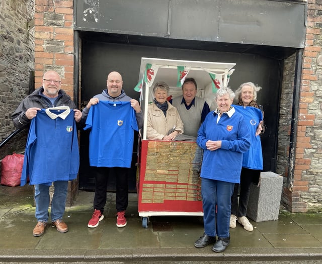 Six Nations raffle raises thousands for Cancer Research Wales