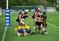 Crickhowell snatch thrilling win to reach Ivor Jones Cup final