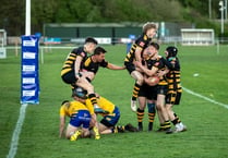 Crickhowell snatch thrilling win to reach Ivor Jones Cup final