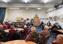 Ystradgynlais residents voice anger over Lloyds bank closure