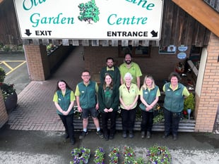 Garden centre's £21,000 donation boosts Macmillan Cancer Support
