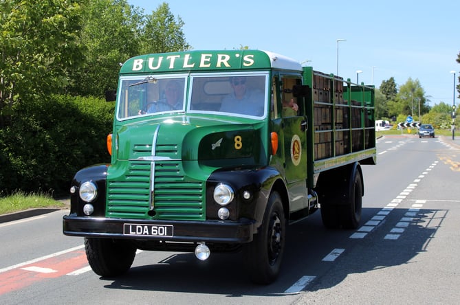 A beautifully restored 1953 Leyland Comet 90 shone in the Mid Wales sunshine
