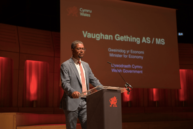 Businesses central to Net Zero Wales ambitions says Economy Minister