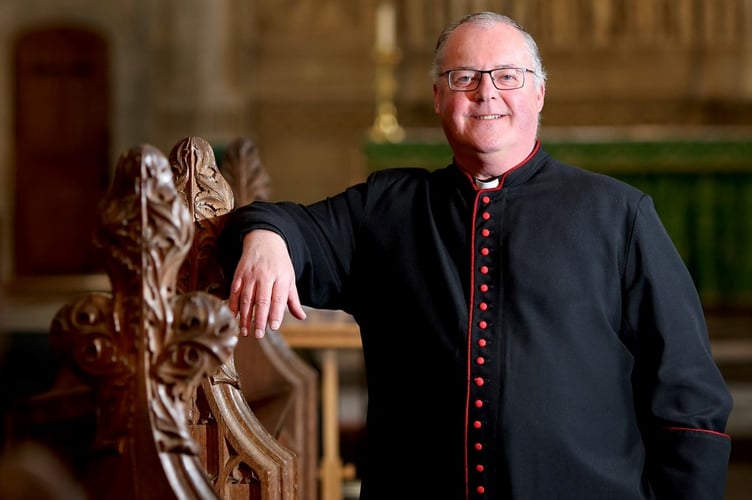 The Very Revd Dr Paul Shackerley