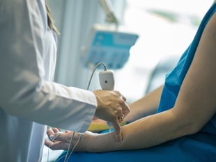 UK Government offers to help cut Welsh NHS waiting times