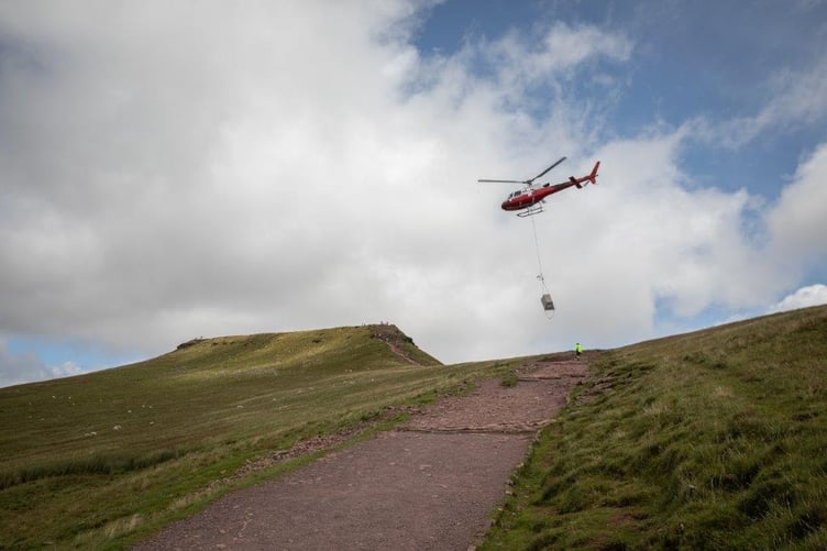 Helicopter Pen y Fan - National Trust Cymru
