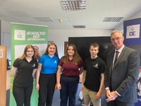 David TC Davies meets with Duke of Edinburgh’s Award holders in Brecon