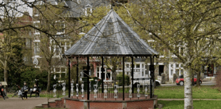 Youngsters attempt to vandalise Bandstand in Llandrindod Wells