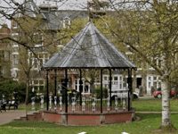 Youngsters attempt to vandalise Bandstand in Llandrindod Wells
