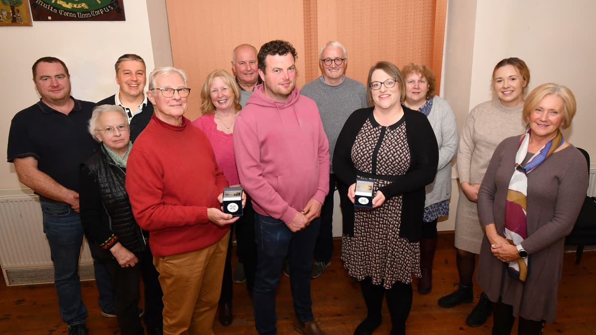 Community council honours NHS heroes with awards | brecon-radnor.co.uk 