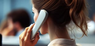 Senedd rejects motion demanding banks to provide Welsh phone line