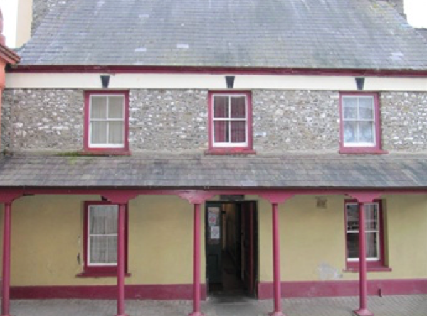 The Red Lion in Llandovery