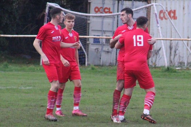 Brecon Corries v Tredegar