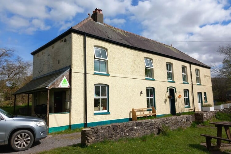 yha llangadog