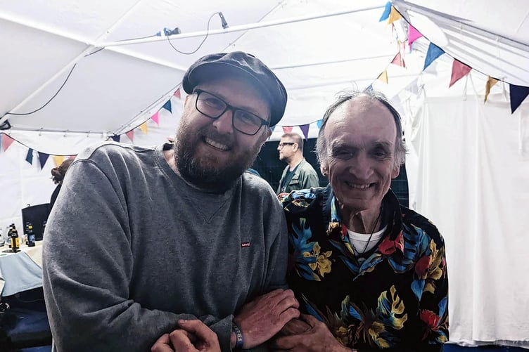 Martin Carthy and Jon Wilks