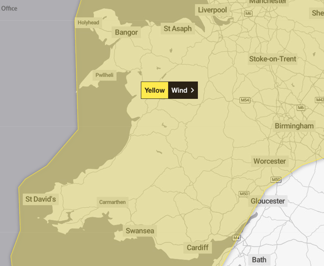 Met Office issues weekend weather warning over Powys
