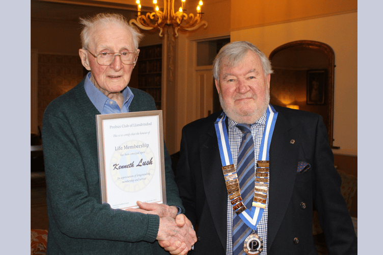 Ken Lush receiving his award from Llandrindod Wells Probus Club Chairman, Professor Geoffrey Lloyd