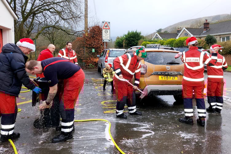 The car wash in full swing