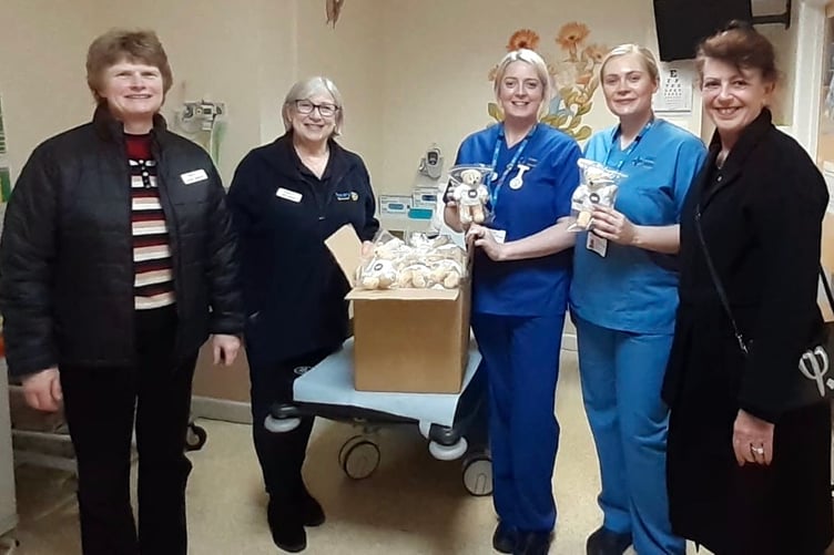 Left to right: Rotarian Carol Herbert, Rotarian Anne Ingham, Laura East, Emergency Nurse Practitioner, Jessie Pugh, Trainee Emergency Nurse Practitioner and Rotarian Angela Williams.