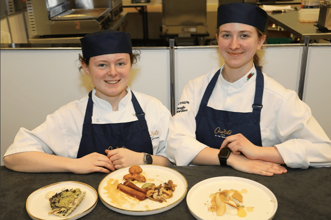 Gabbi Wilson (right) and Rosie Koffer with their gold medal winning dishes.