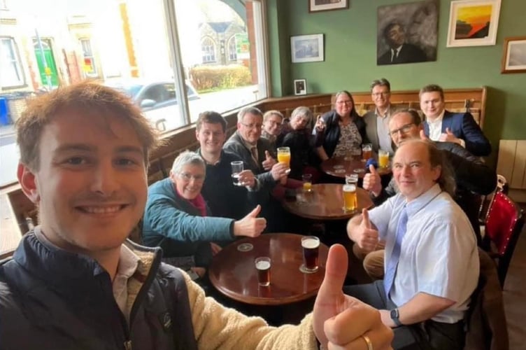 A social media post by Welsh Liberal Democrats Councillor for Llanidloes, Glyn Preston, has angered conservative party members. 
