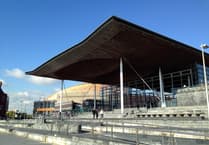 Senedd unanimously call for scrapping Barnett formula