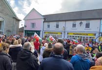 VIDEO: Brecon schoolchildren perform Calon Lân on St.David's Day in town centre