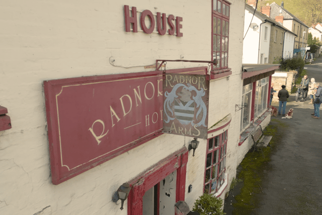 MP Fay Jones supports New Radnor community pub share offer launch