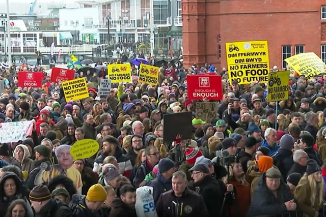 Labour MP says comments on farmers were misconstrued 