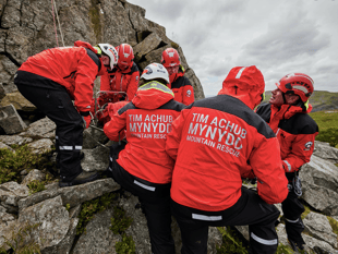 Mountain rescue team assists walker experiencing seizure