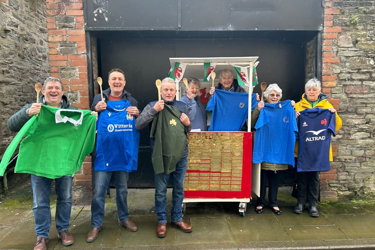 Raffle winners - Butch & Lorna Keylock 2024