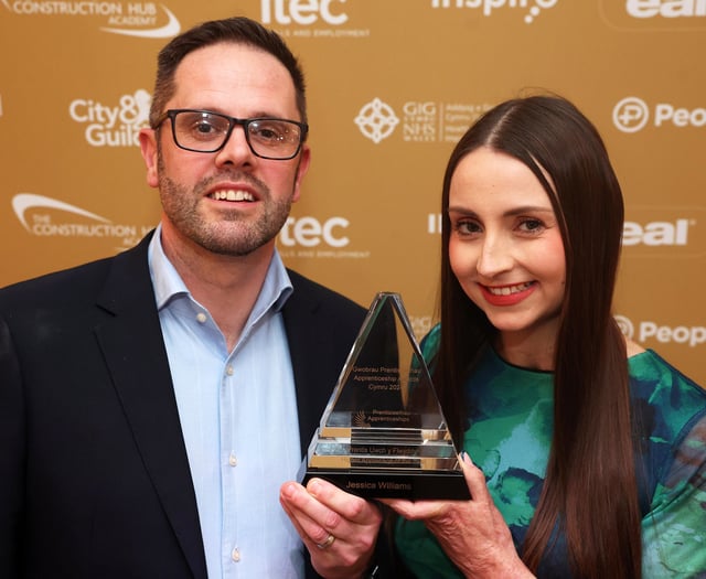 Gas explosion survivor speaks on winning apprenticeship award